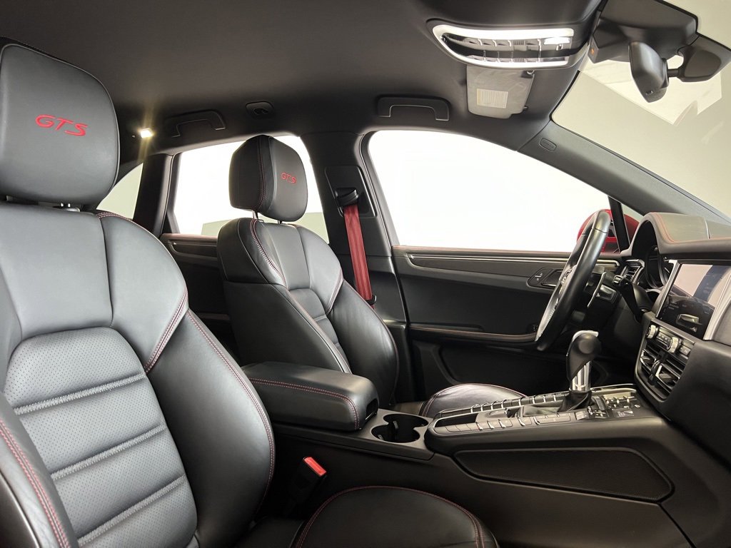 Used 2021 Porsche Macan GTS w/ Sport Chrono Package image 23