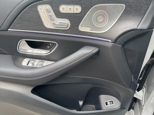 New 2026 Mercedes-Benz GLS 450 4MATIC image 18
