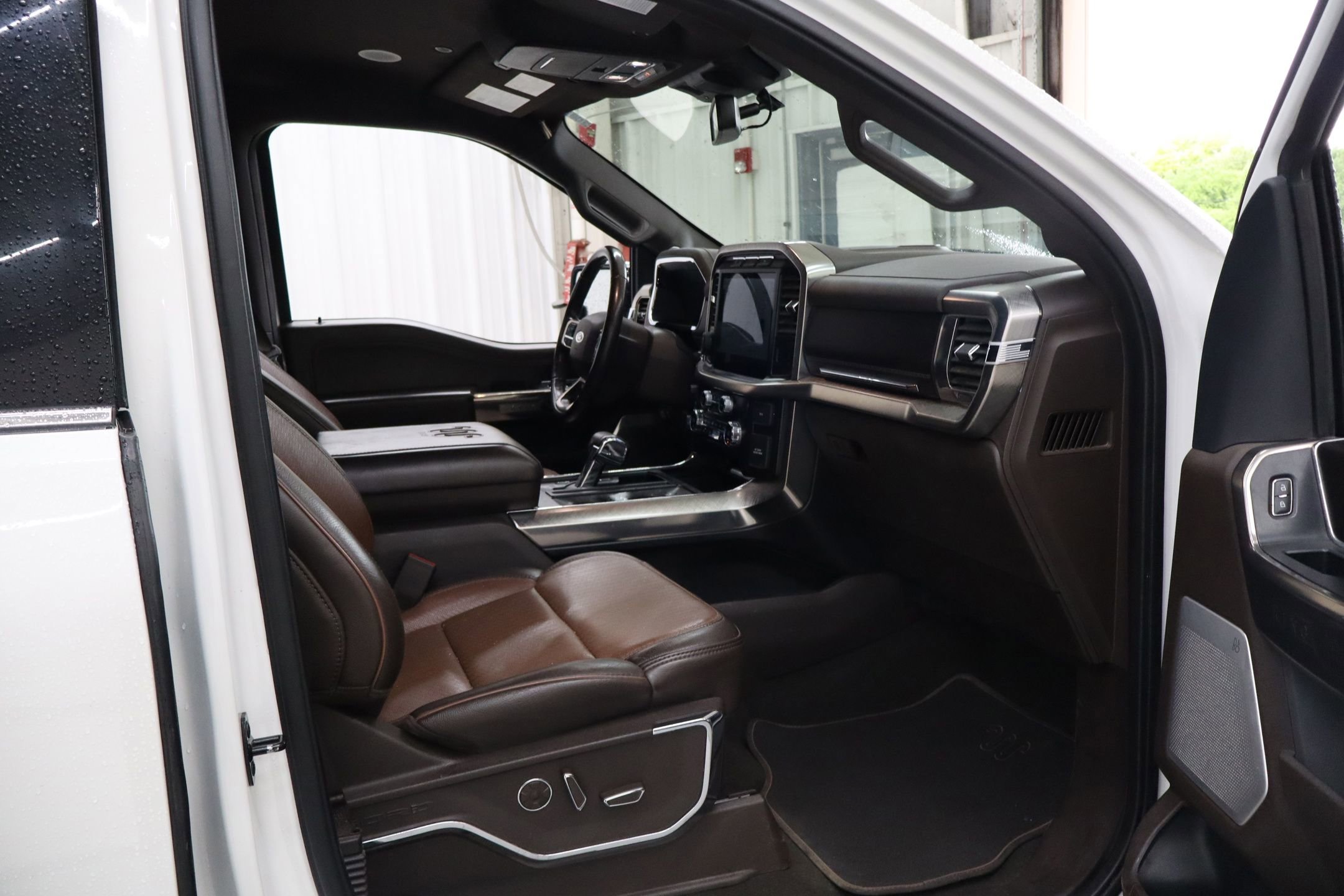 Used 2021 Ford F150 King Ranch w/ Equipment Group 601A High AWD/4WD image 29