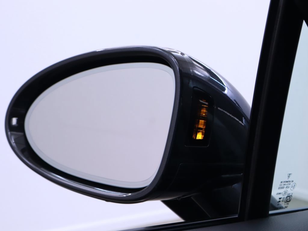 New 2025 Porsche Macan image 41