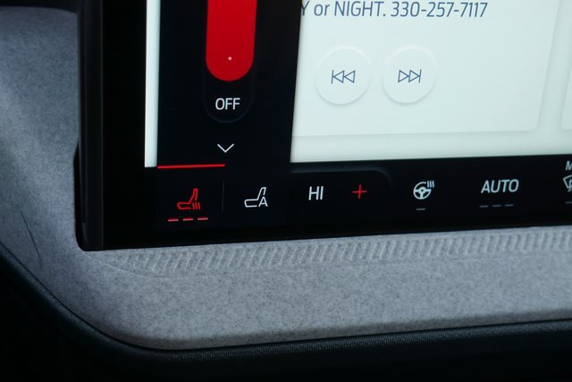 New 2025 Ford Maverick XLT w/ Equipment Group 301A image 4