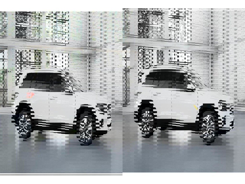 New 2026 Mercedes-Benz GLB 250 4MATIC image 14