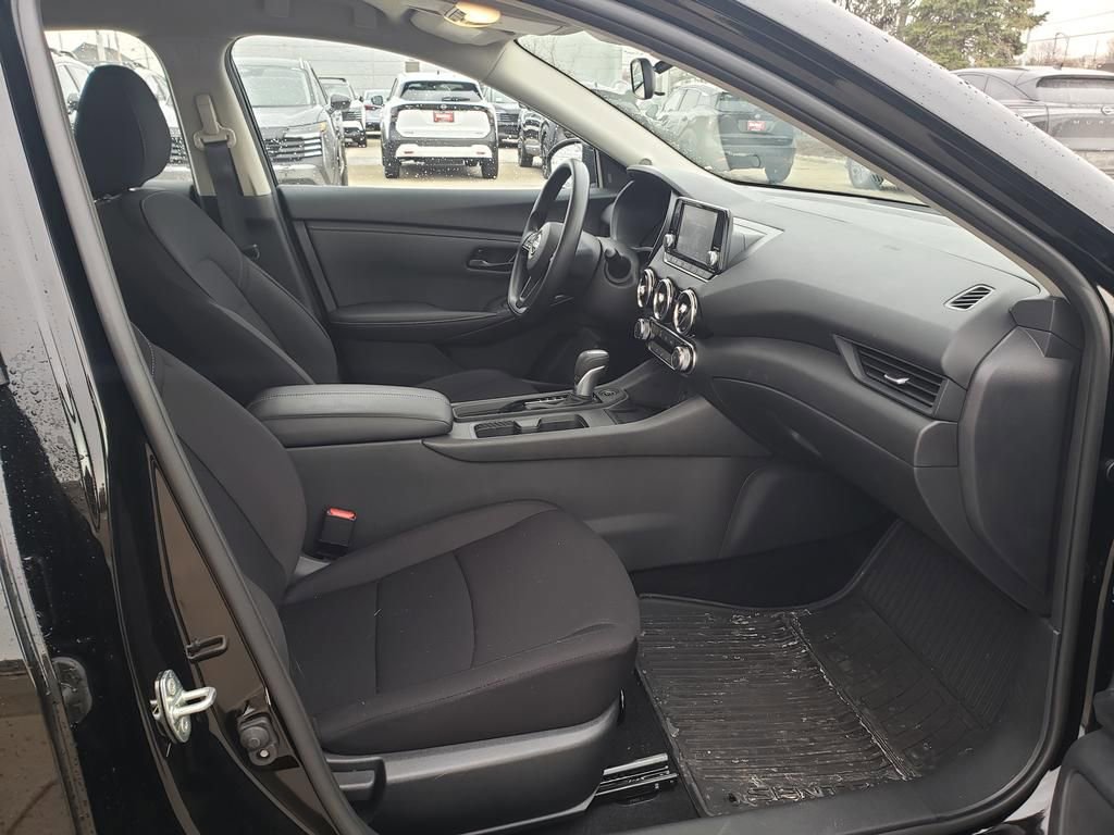 Certified 2025 Nissan Sentra S FWD image 21