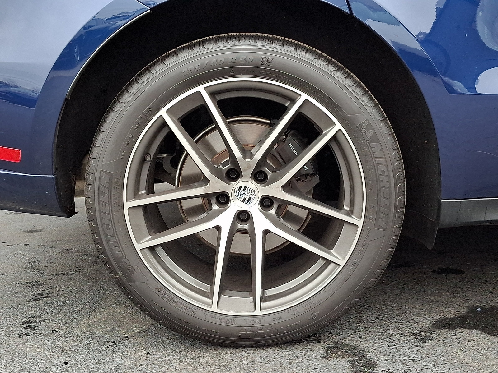 Certified 2026 Porsche Macan AWD/4WD image 13