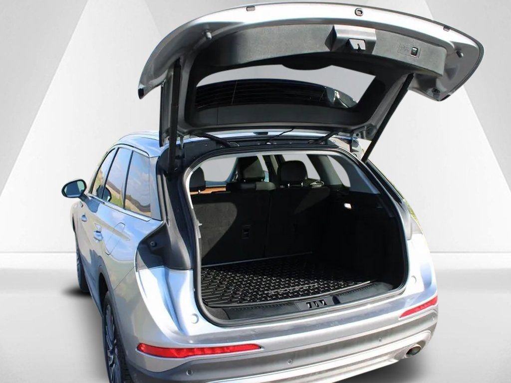 Used 2021 Lincoln Corsair Reserve w/ Equipment Group 201A image 33