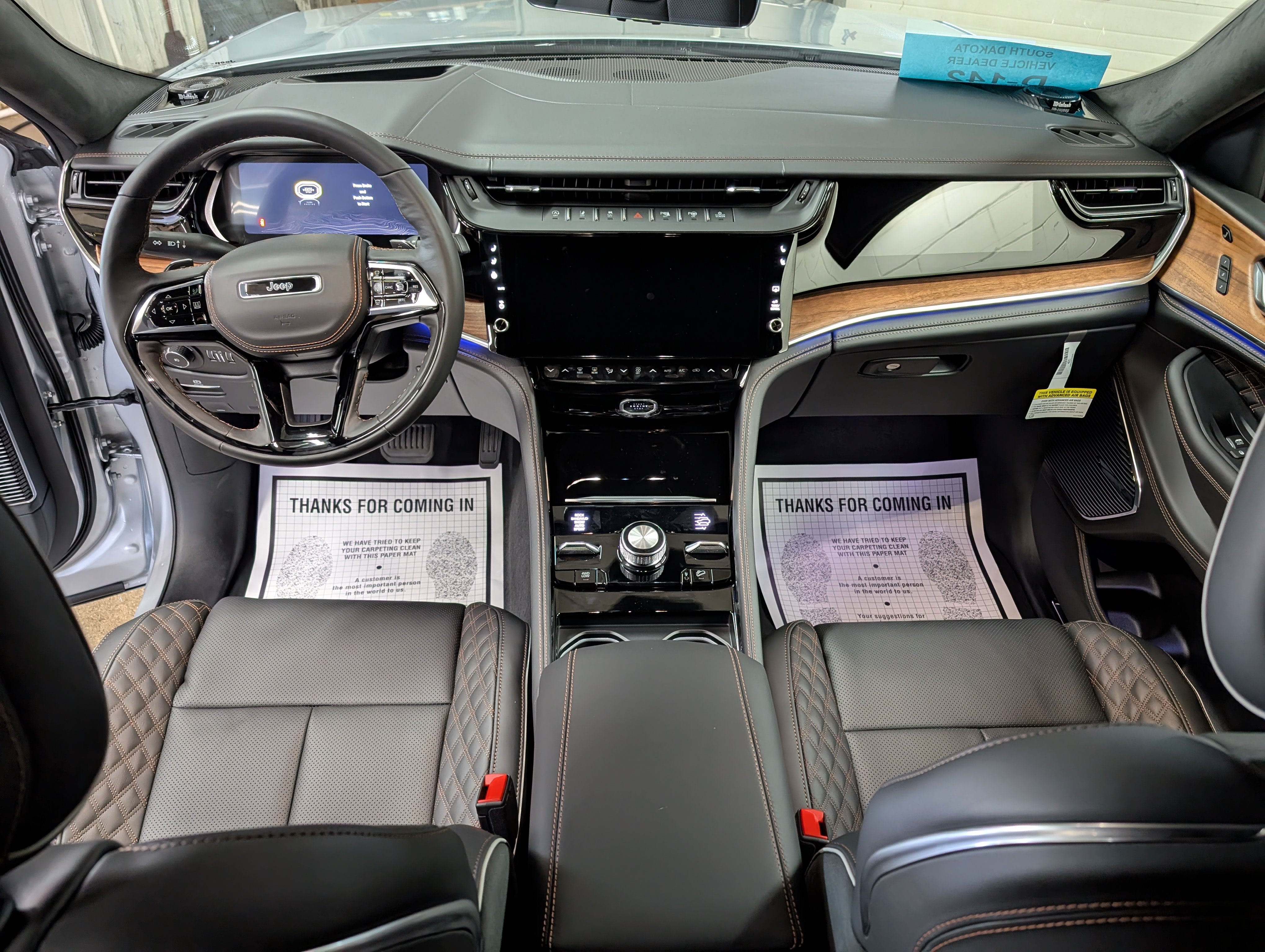 New 2026 Jeep Grand Cherokee L Summit w/ Advanced Protech Group IV AWD/4WD image 12