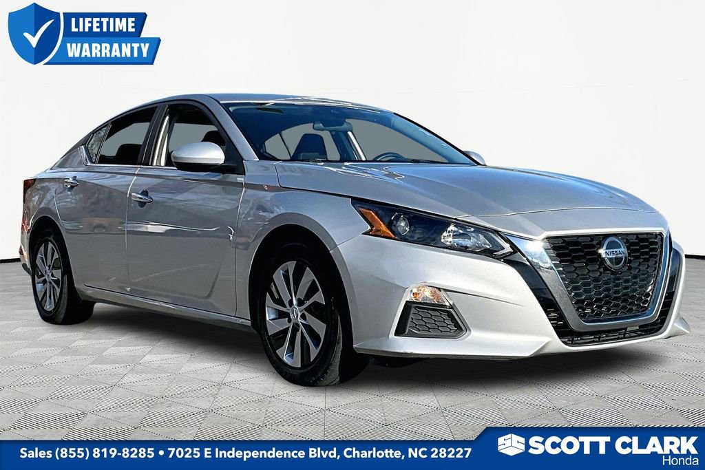 Used 2022 Nissan Altima 2.5 S image 1