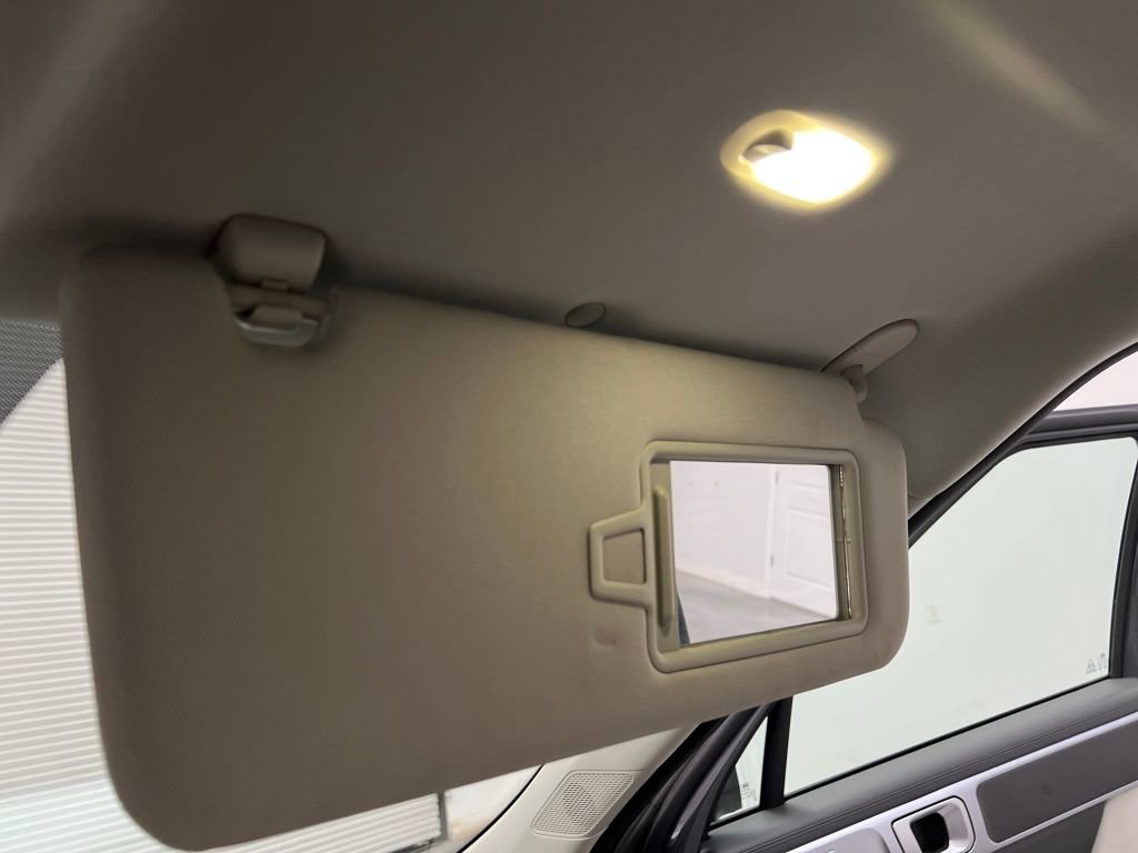 Used 2025 Hyundai Santa Fe SEL image 64