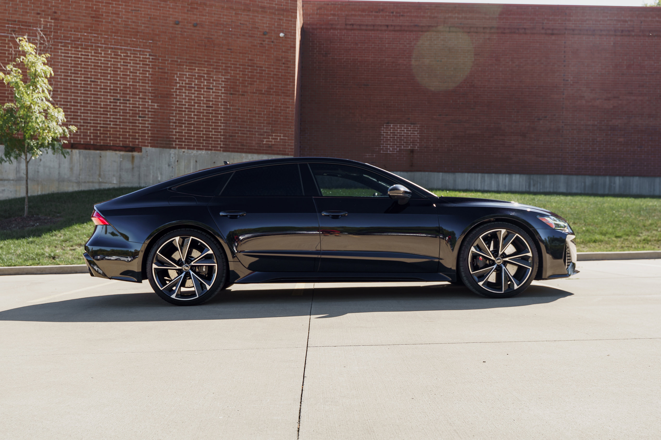 Used 2022 Audi RS 7 Sportback w/ Black Optic Package image 3