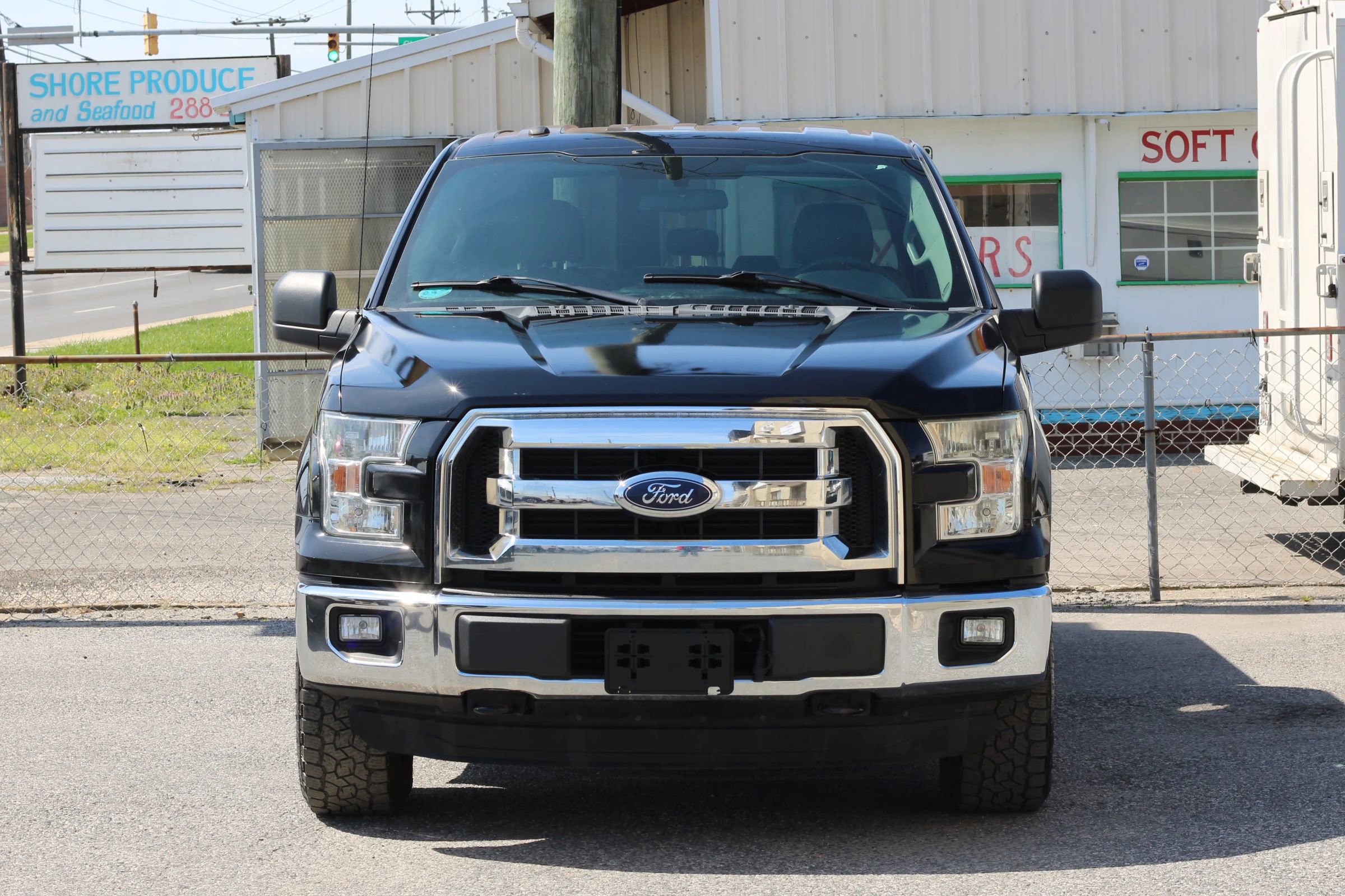 Used 2016 Ford F150 XLT w/ Trailer Tow Package image 2