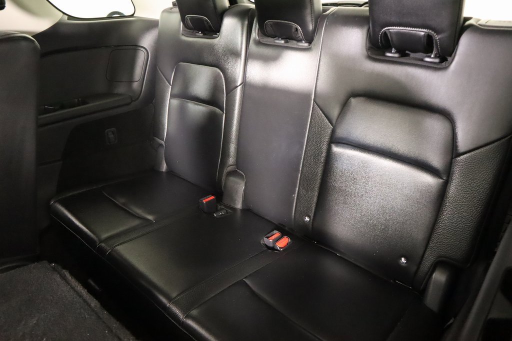 Used 2024 Nissan Pathfinder SL w/ Cargo Package image 14