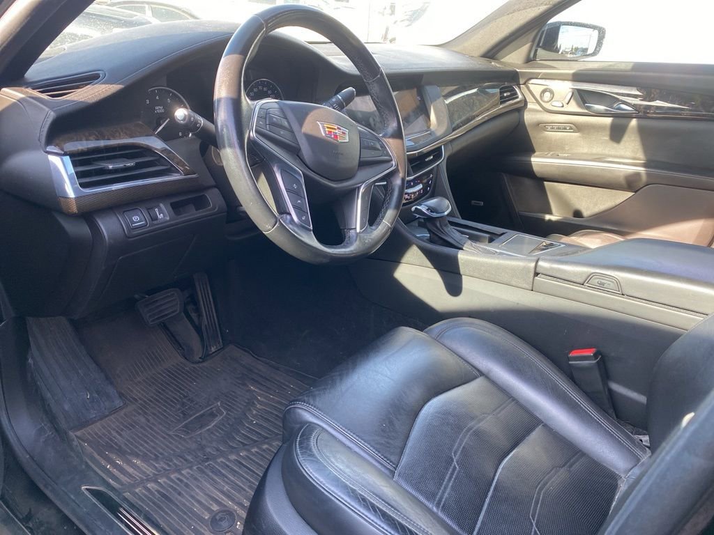 Used 2018 Cadillac CT6 Luxury AWD/4WD image 6