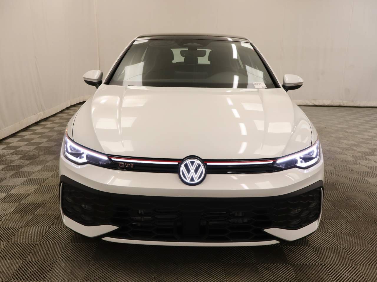 New 2026 Volkswagen Golf SE FWD image 4