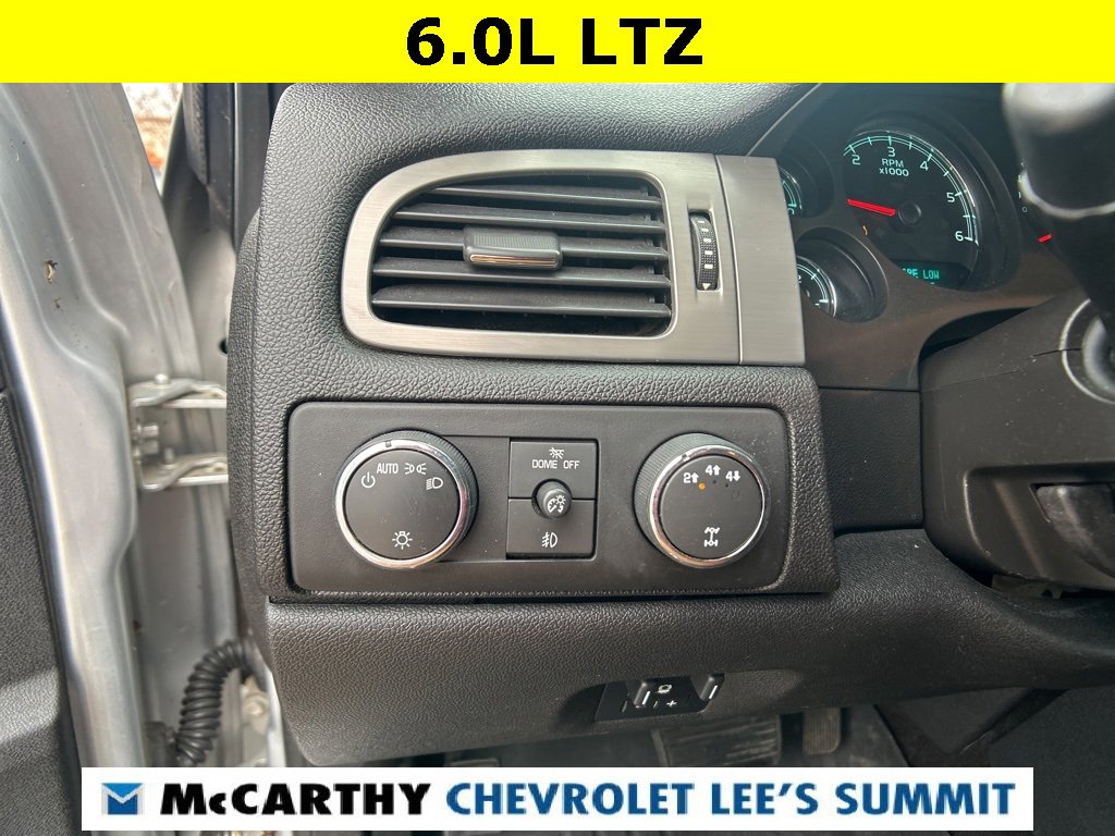 Used 2012 Chevrolet Silverado 2500 LTZ w/ Z71 Appearance Package image 9