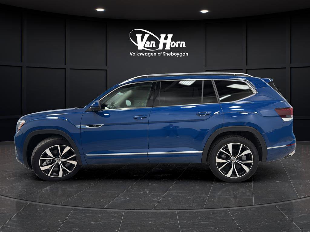Used 2025 Volkswagen Atlas SEL Premium R-Line image 3