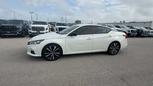 Used 2021 Nissan Altima 2.5 SR FWD image 6