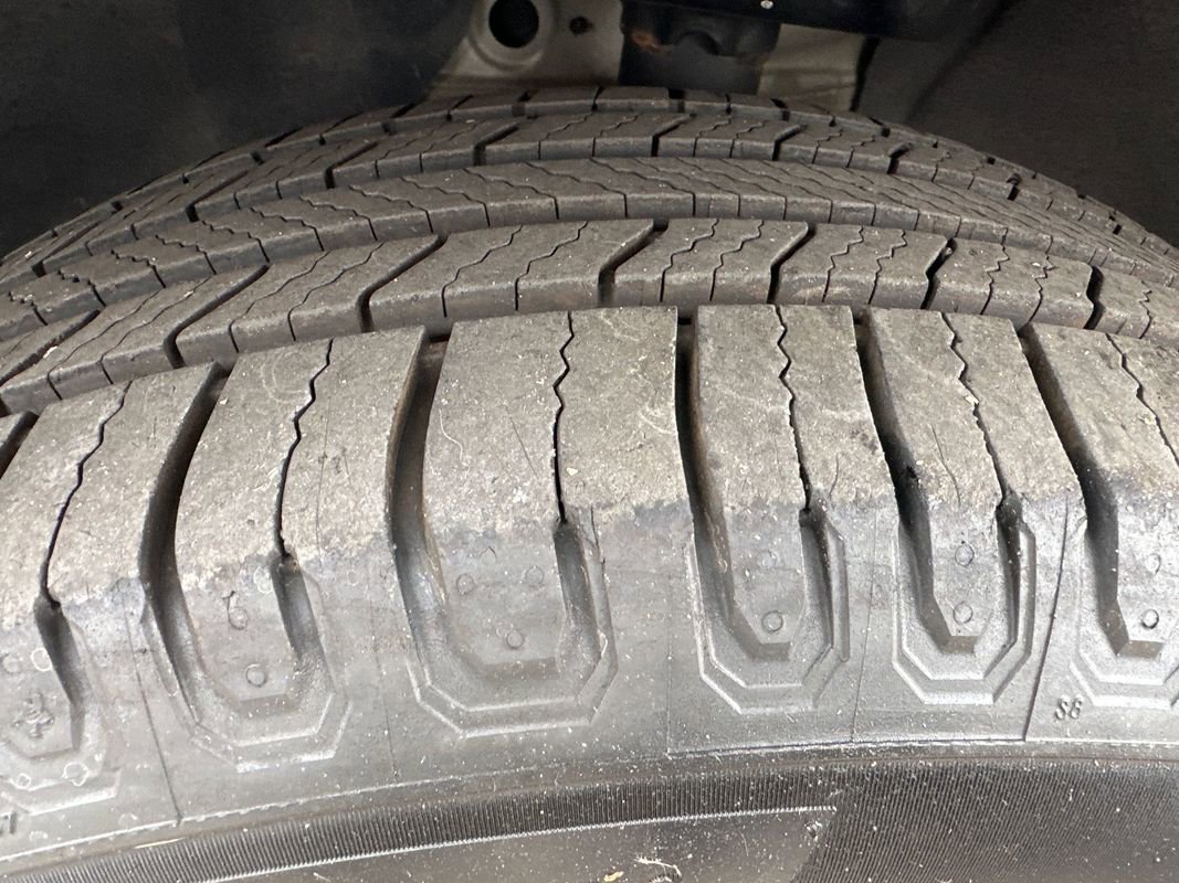 Used 2018 Chevrolet Equinox LT AWD/4WD image 33