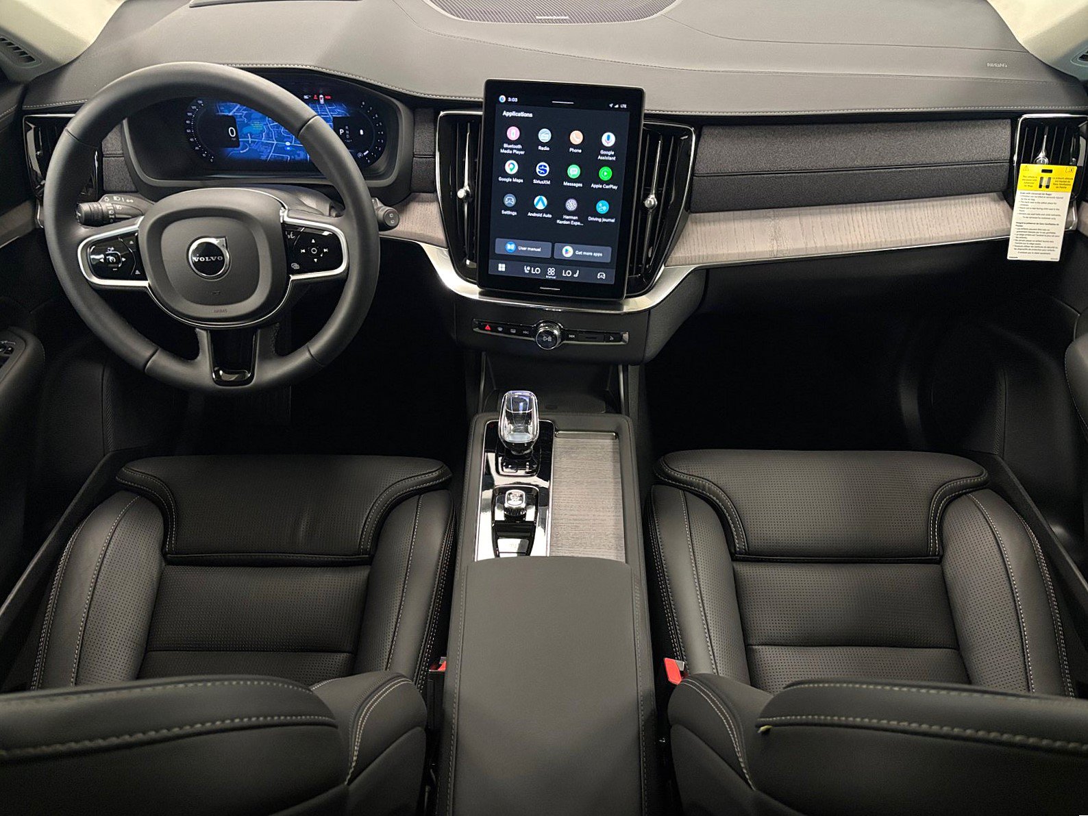 New 2026 Volvo XC90 B6 Ultra w/ Protection Package AWD/4WD image 15