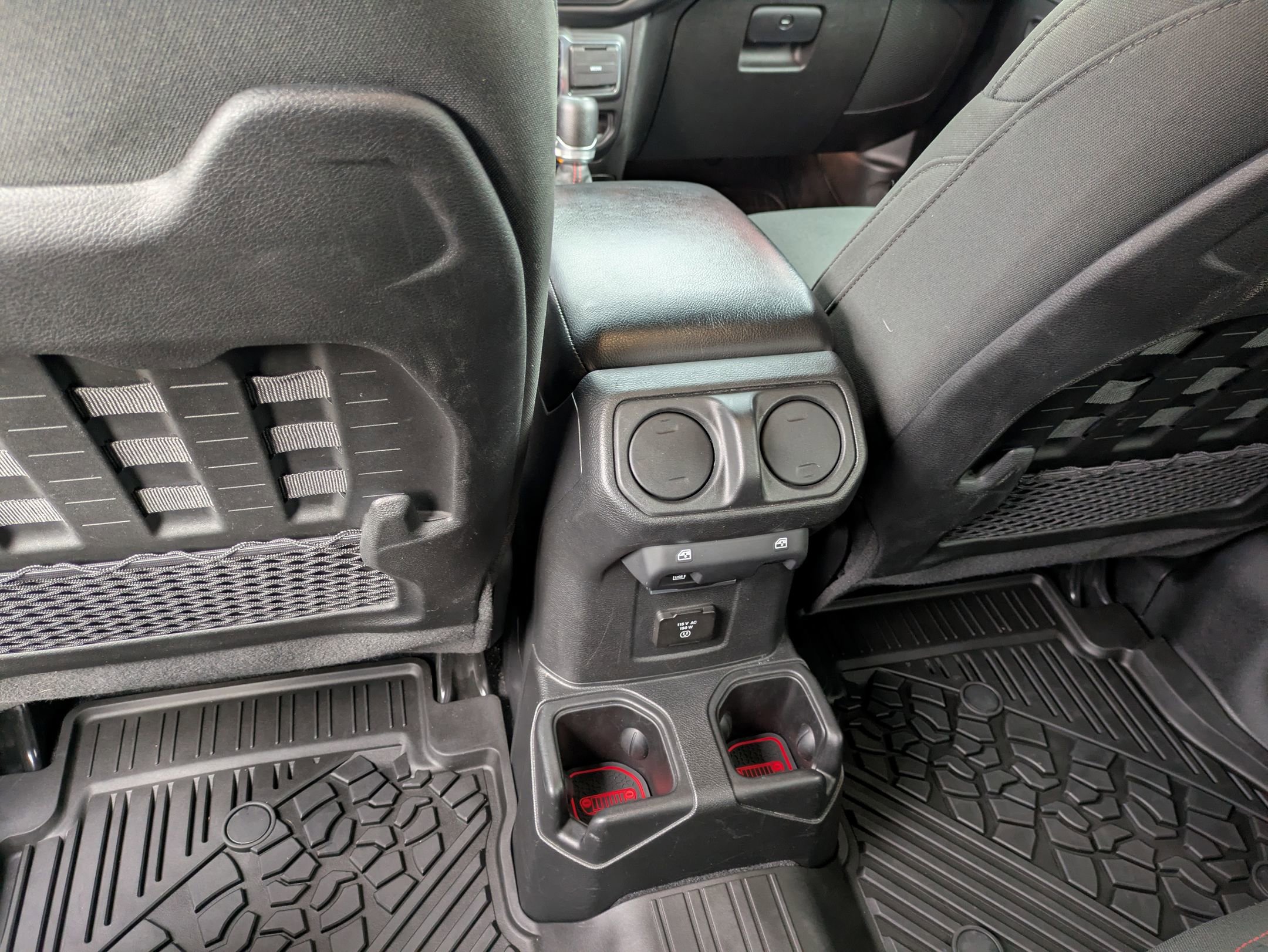 Used 2023 Jeep Wrangler Unlimited Rubicon w/ Xtreme 35 Tire Package AWD/4WD image 33