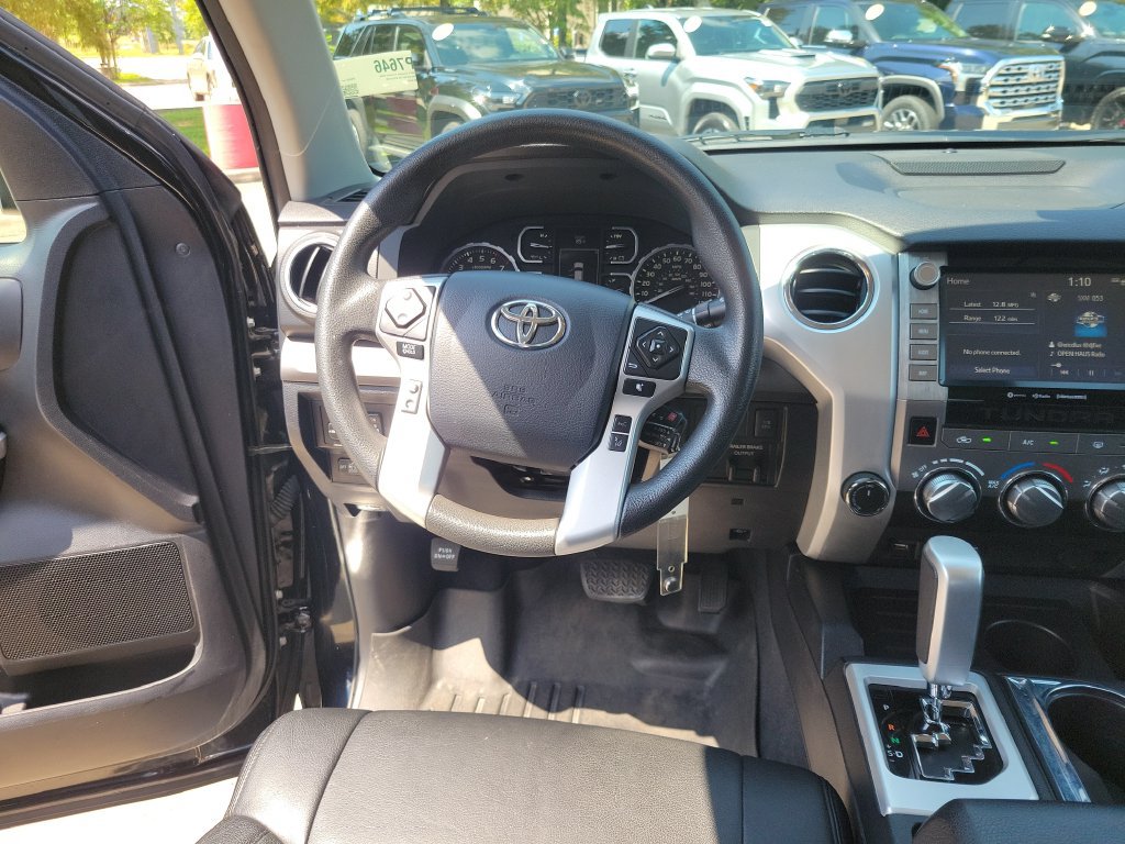 Certified 2020 Toyota Tundra SR5 w/ SR5 Upgrade Package AWD/4WD image 16