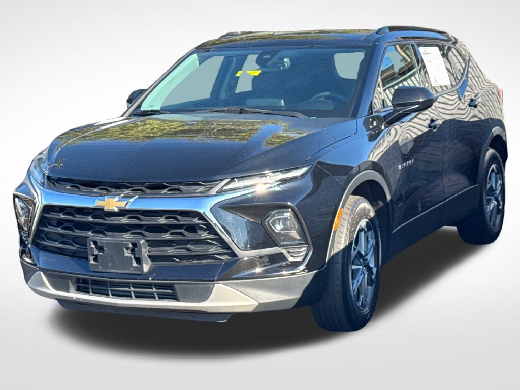 Used 2024 Chevrolet Blazer LT w/ Convenience Package FWD image 6