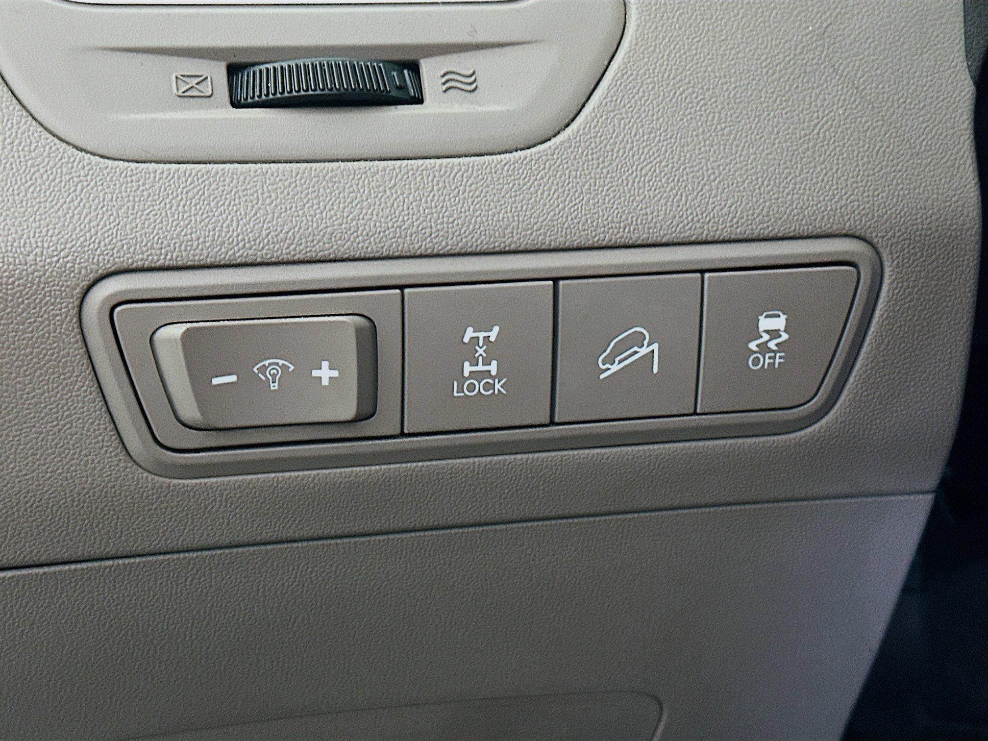 Used 2012 Hyundai Tucson GLS AWD/4WD image 16