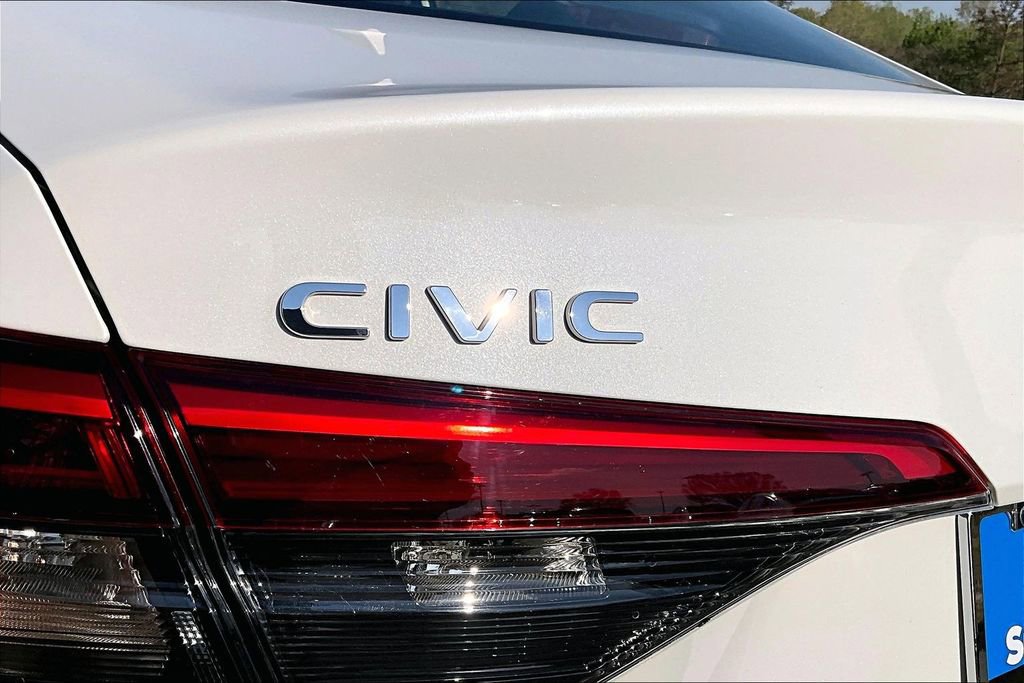 Used 2024 Honda Civic EX image 25