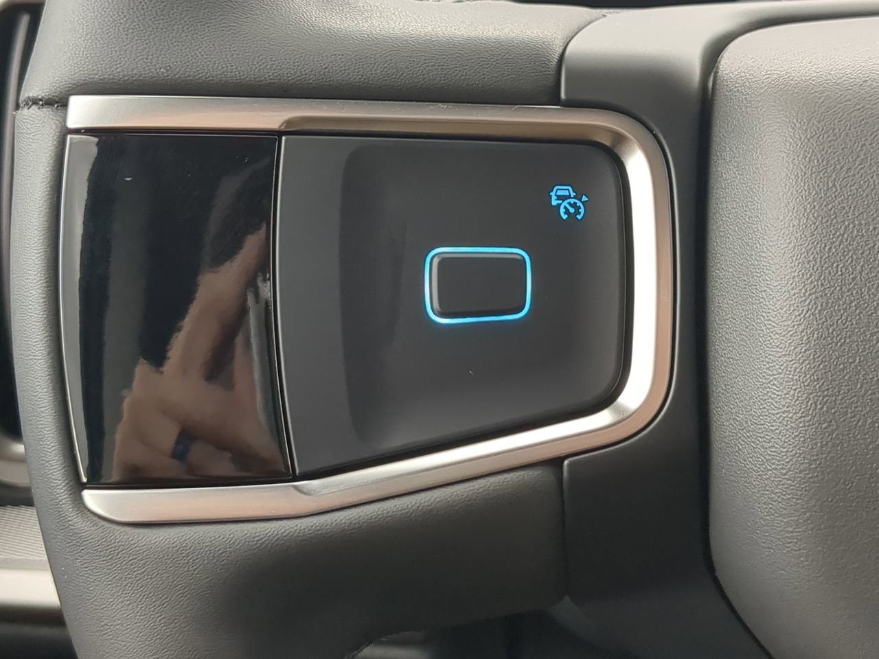 New 2026 Ford Expedition Active image 23