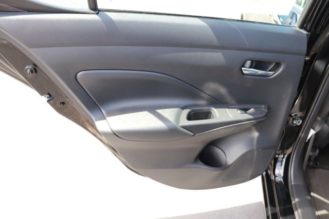 Used 2025 Nissan Versa SV FWD image 12