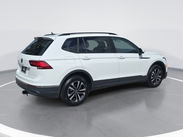 Used 2023 Volkswagen Tiguan S image 3