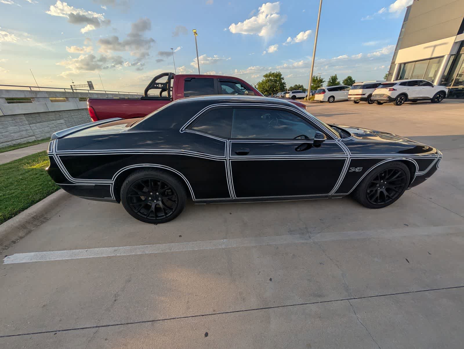 Used 2014 Dodge Challenger R/T w/ Blacktop Package RWD image 5