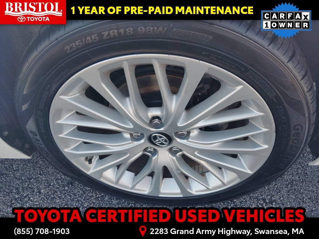 Certified 2019 Toyota Camry XLE FWD image 14