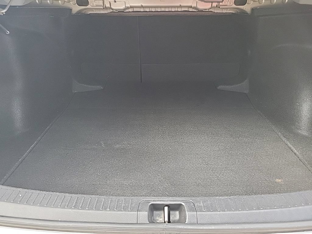 Used 2022 Toyota Corolla LE FWD image 18