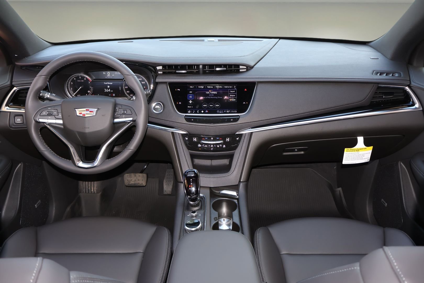 New 2025 Cadillac XT6 Luxury w/ LPO, Floor Liner Package AWD/4WD image 14