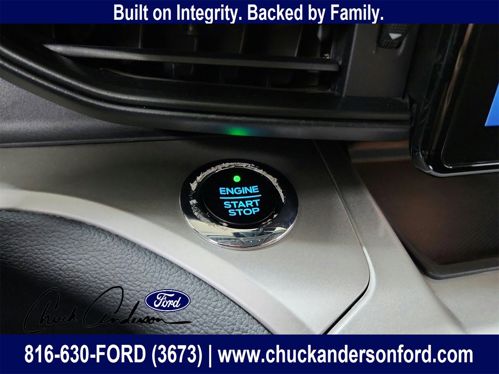 Used 2021 Ford Explorer XLT image 36