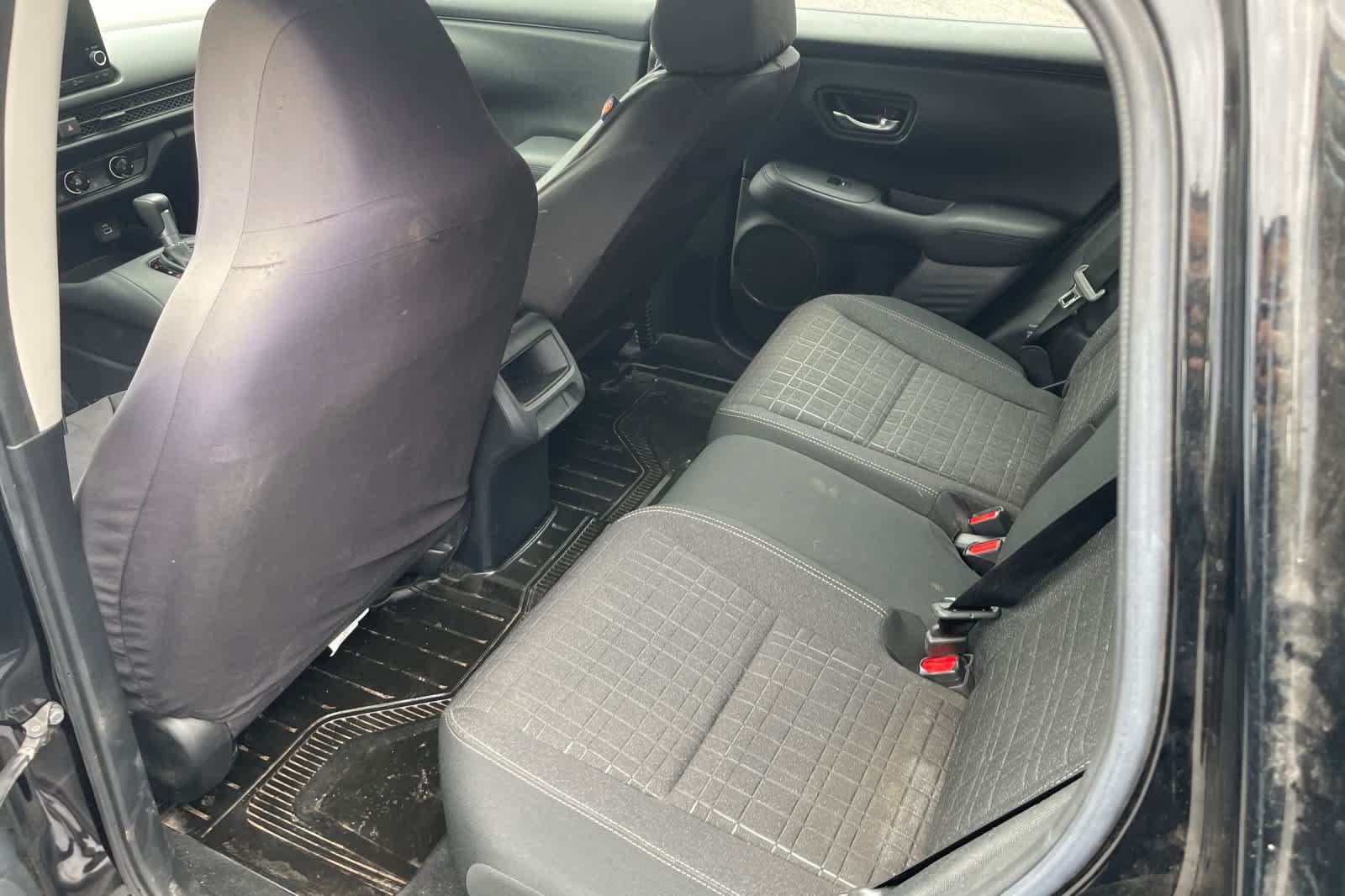 Used 2023 Honda HR-V LX image 10