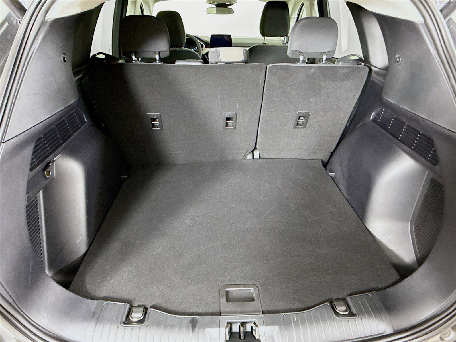 Used 2022 Ford Escape SE w/ Convenience Package image 25