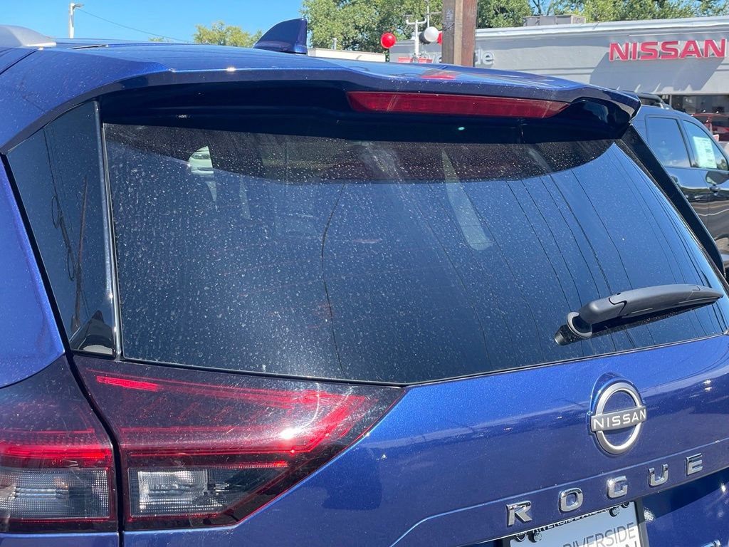 Certified 2023 Nissan Rogue SL w/ SL Premium Package AWD/4WD image 23