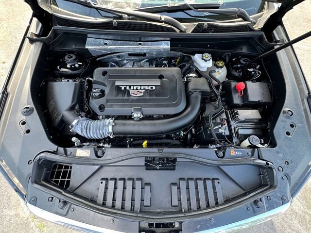 Used 2024 Cadillac XT4 Premium Luxury image 31