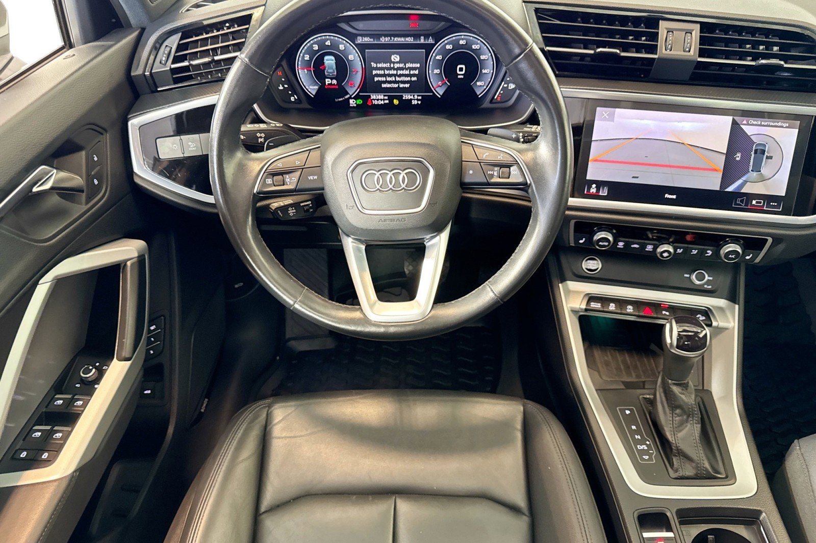 Used 2023 Audi Q3 2.0T Premium Plus w/ Premium Plus Package image 21