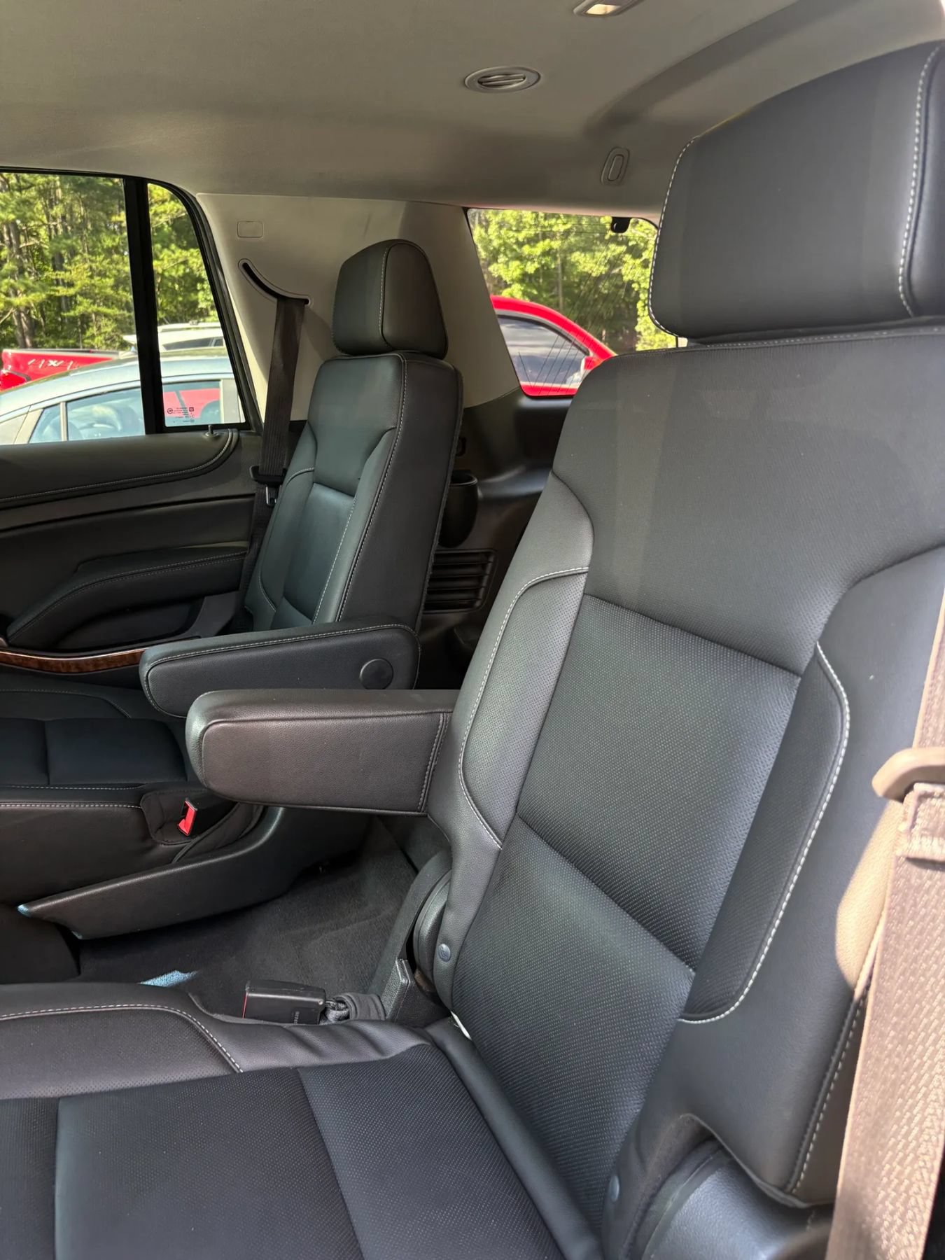 Used 2019 Chevrolet Tahoe Premier w/ RST 6.2L Performance Edition AWD/4WD image 20