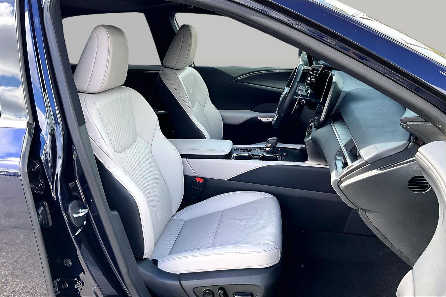 Used 2024 Lexus RX 350 Premium Plus w/ Convenience Package FWD image 8