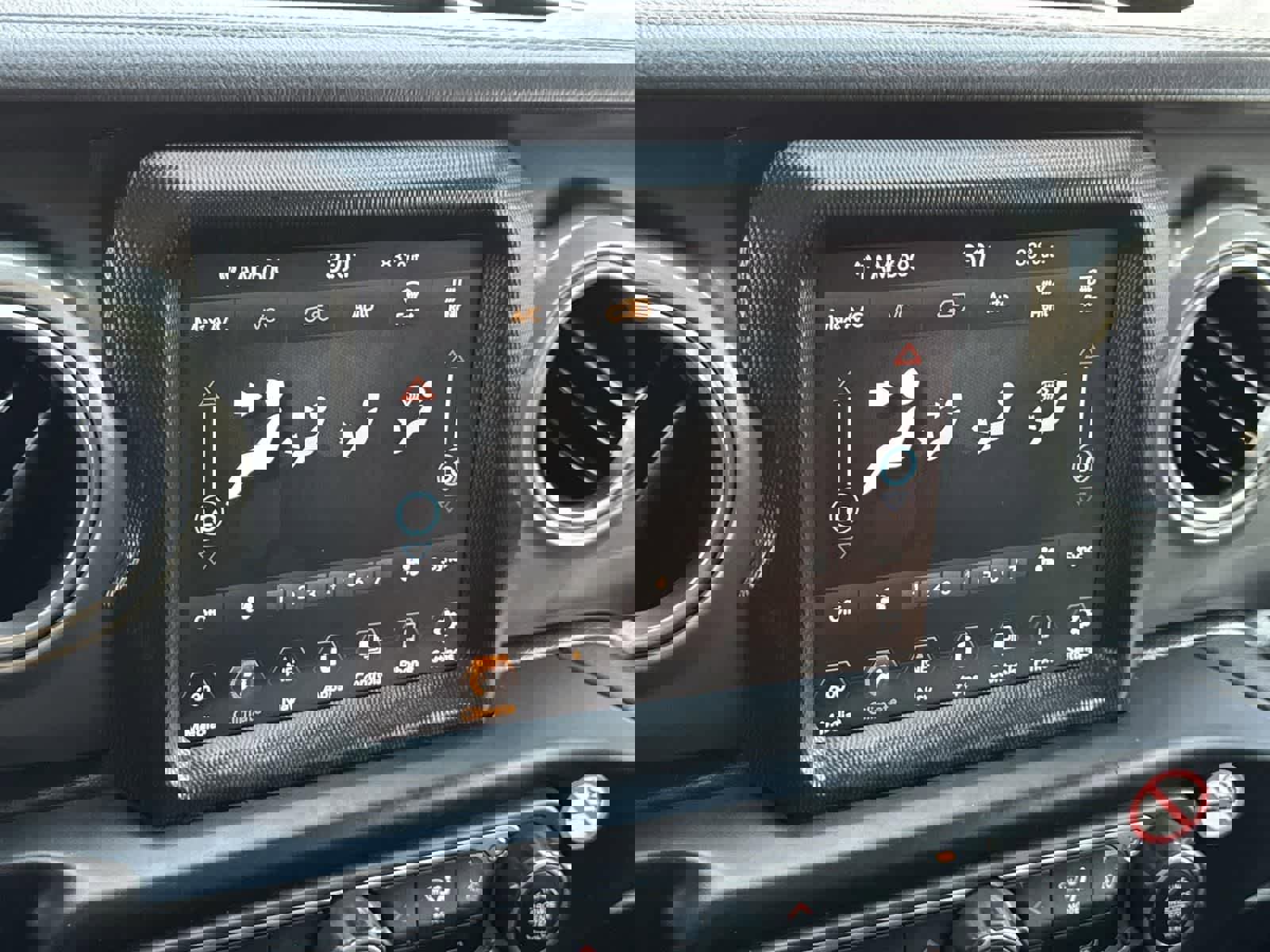 Used 2022 Jeep Wrangler Unlimited Sahara image 13