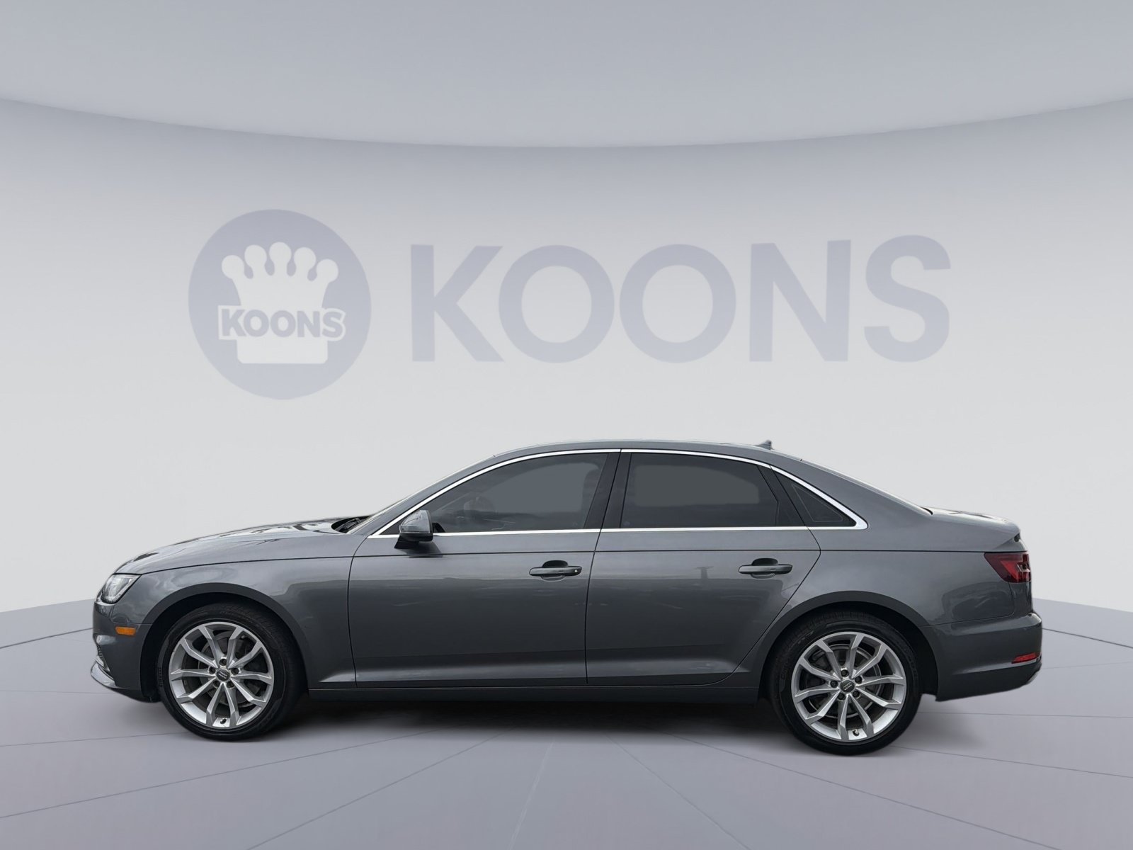 Used 2019 Audi A4 2.0T Premium w/ Convenience Package FWD image 2