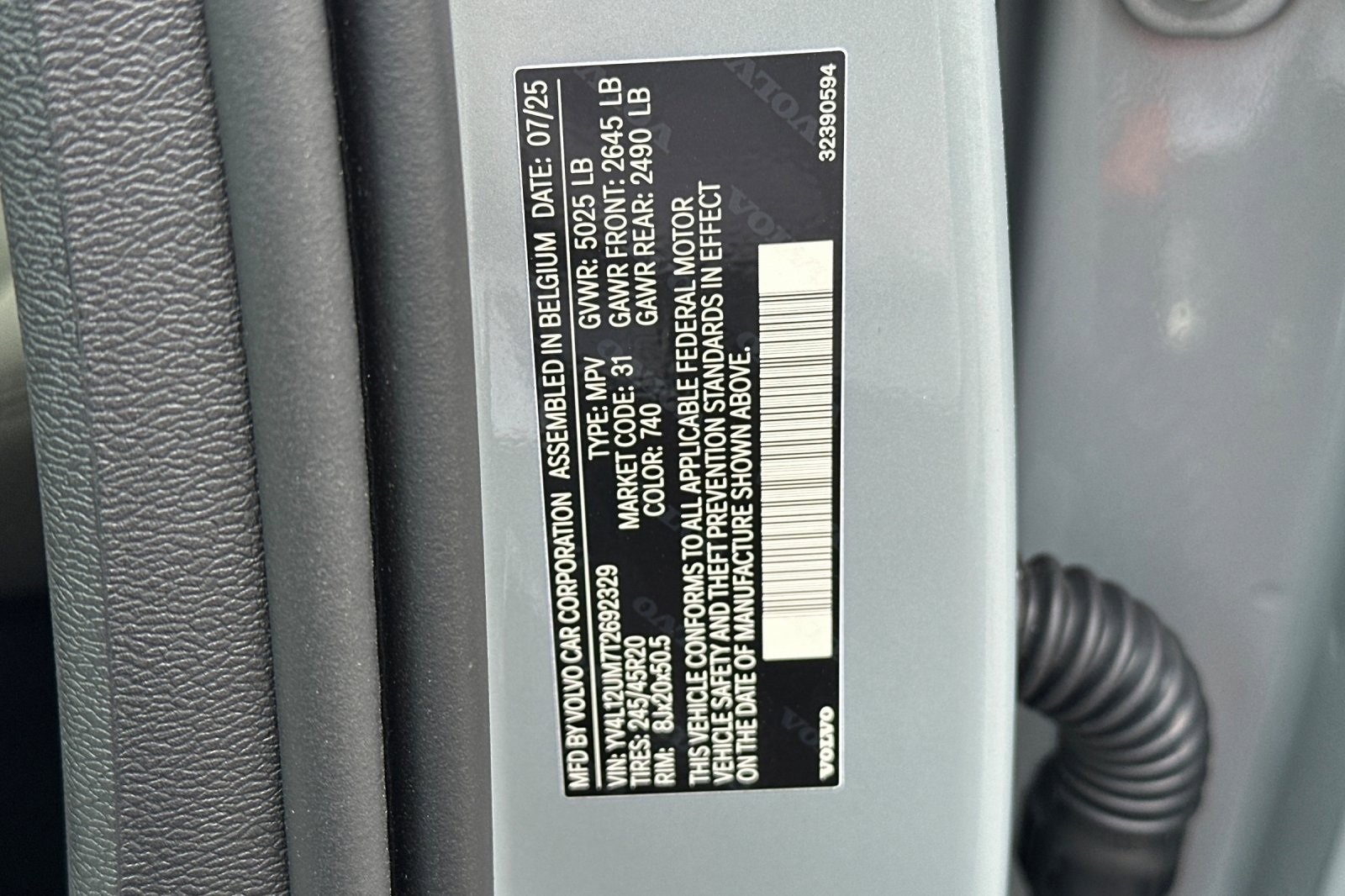 New 2026 Volvo XC40 B5 Ultra w/ Climate Package image 28