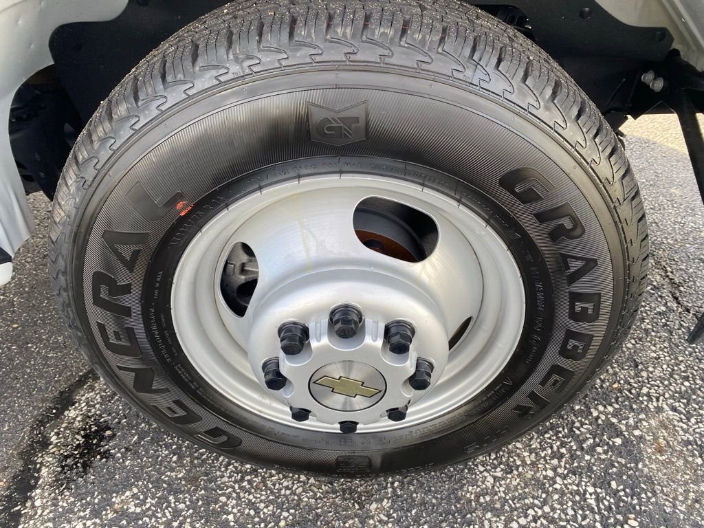 New 2025 Chevrolet Express 3500 w/ Power Convenience Package image 18