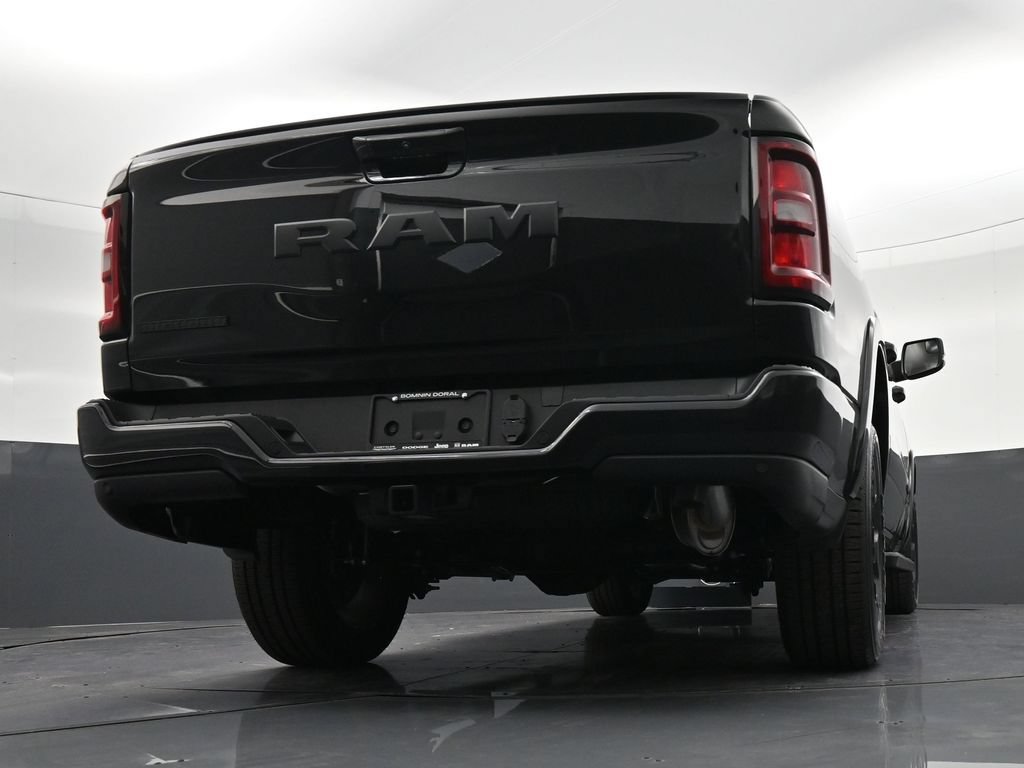 Used 2025 RAM 1500 Big Horn RWD image 26