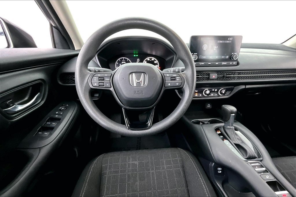 Used 2025 Honda HR-V LX image 6