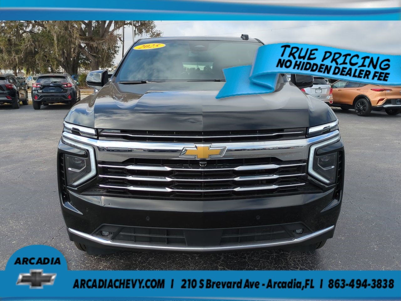 Used 2025 Chevrolet Suburban LT w/ Comfort Package RWD image 9