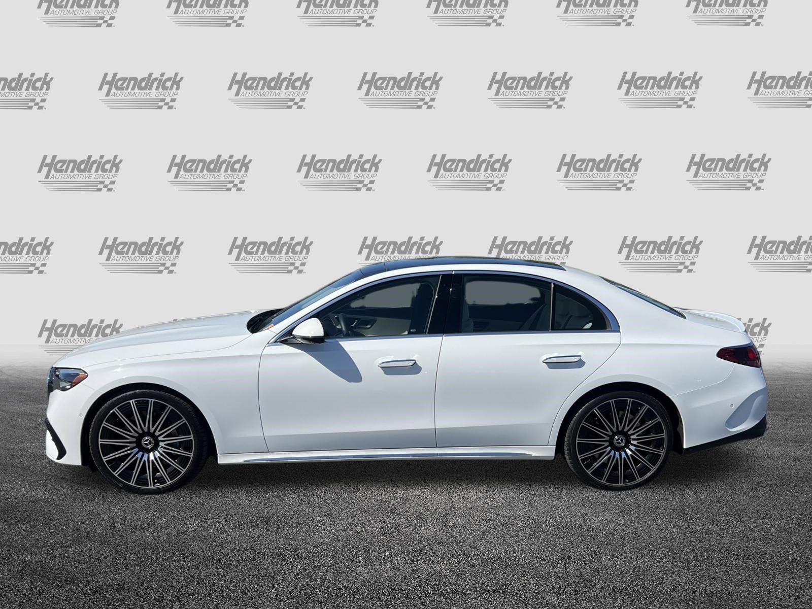 Used 2024 Mercedes-Benz E 450 4MATIC Sedan image 7
